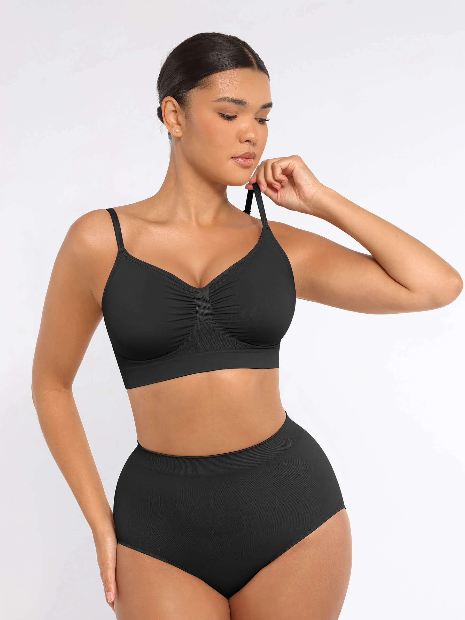 3-Pack Smooth Seamless Wireless Bra Bundle - Image 50