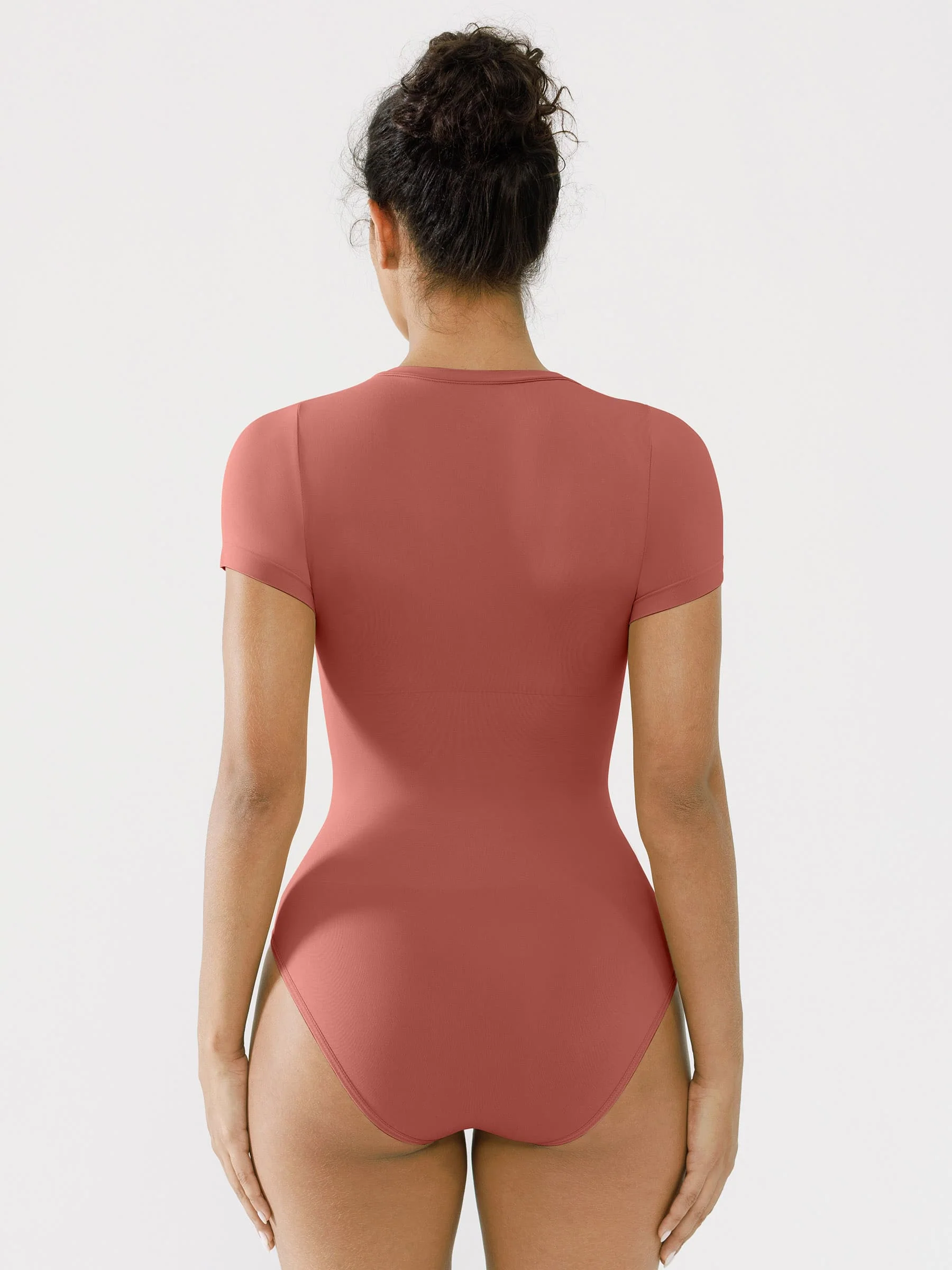 Crew Neck Seamless Short Sleeve Bodysuit - Image 12