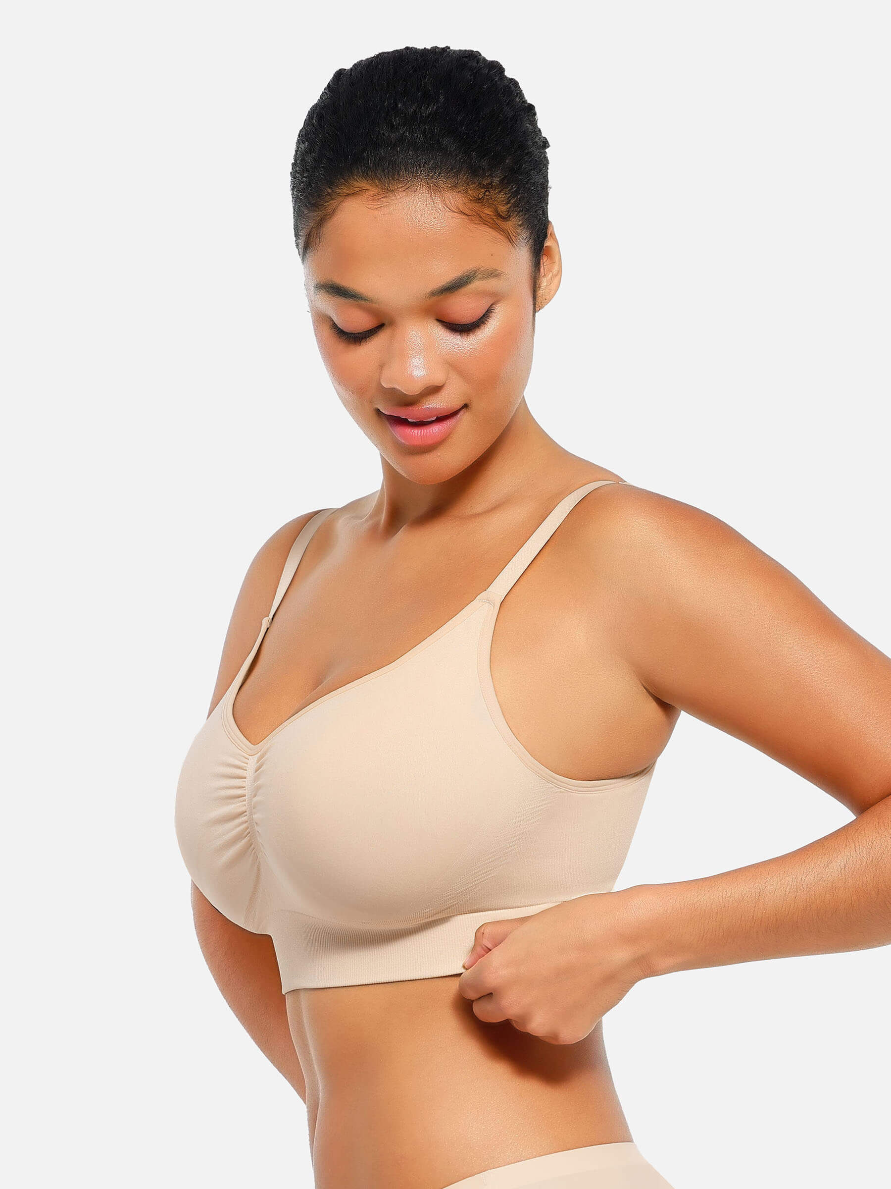 Seamless Everyday Bra with Built-In Padding Bundle - Image 4