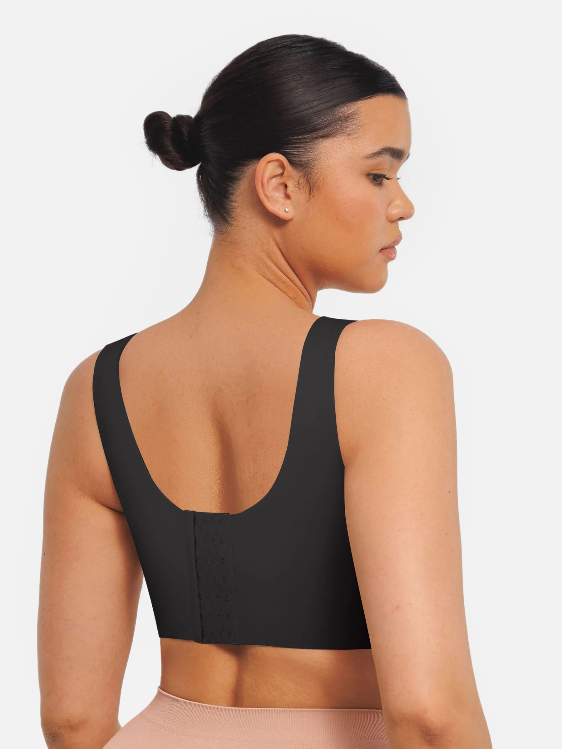 V-Neck Seamless Everyday Bra - Image 3